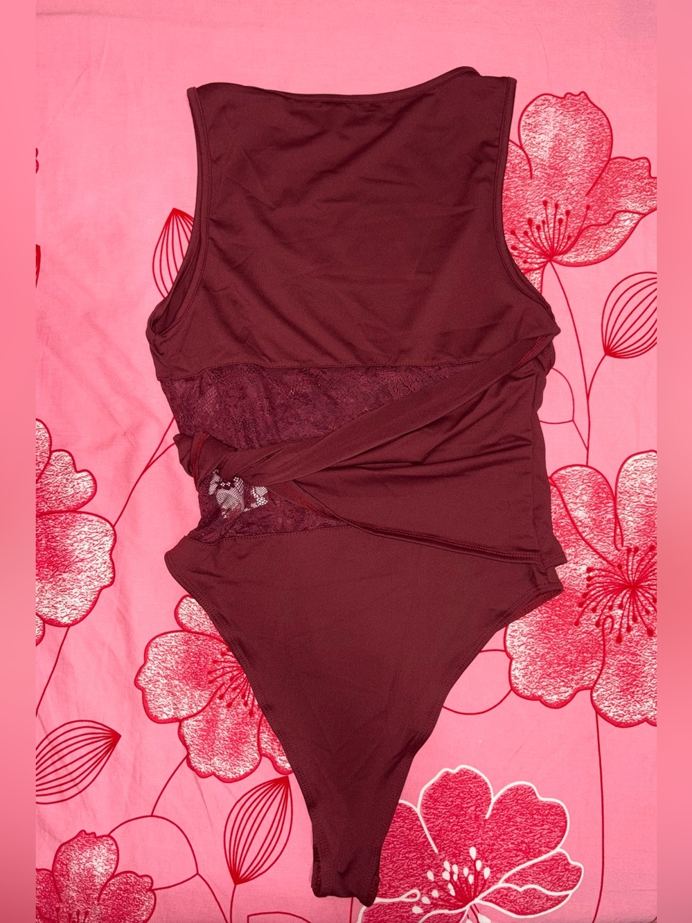 SHEIN Red Lace Detailed Bodysuit - Picture 12 of 15